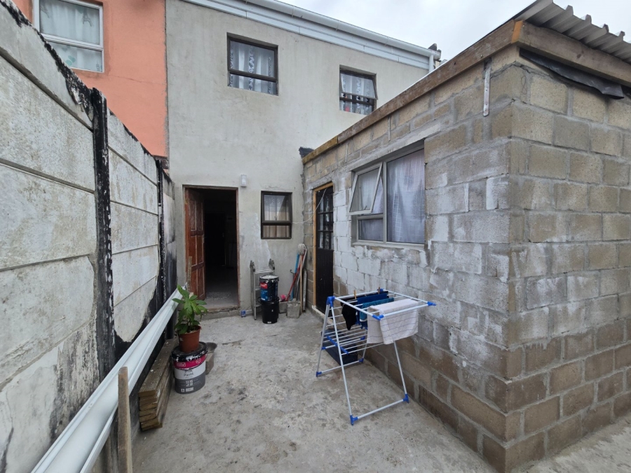 3 Bedroom Property for Sale in Eastridge Western Cape